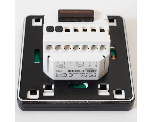 Menred E92.716 (черный), сенсорный программируемый терморегулятор для теплого пола в KatalogObogreva.ru