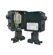 РТВ 601 — соединительная коробка с устройством ввода кабеля под теплоизоляцию для подключения к сети саморегулирующихся нагревательных кабелей