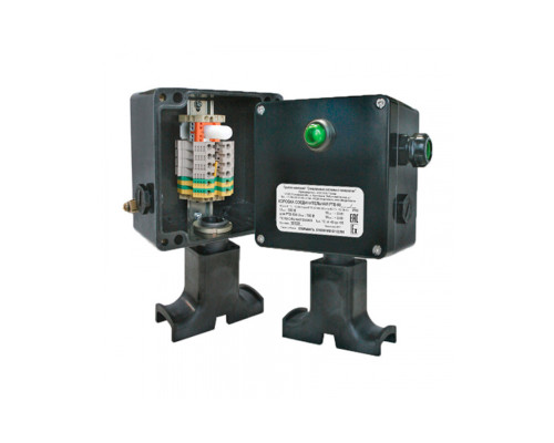 РТВ 601-ИС — соединительная коробка с устройством ввода кабеля под теплоизоляцию для подключения к сети саморегулирующихся нагревательных кабелей (с индикацией напряжения) в KatalogObogreva.ru