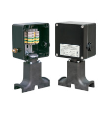 УСК 12.Р — соединительная коробка для подвода питания к нагревательным кабелям постоянной мощности